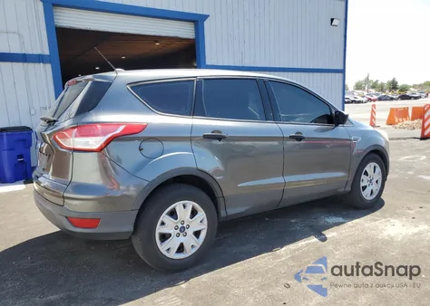 2015 Ford Escape S z USA, uszkodzony, nr VIN 1FMCU0F73FUC14399